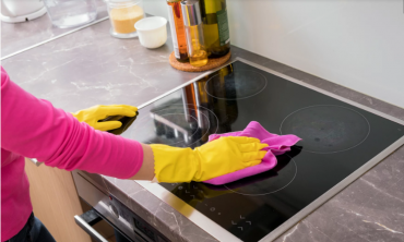 Clean Stove Top